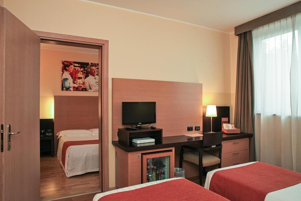 B&B Hotel Milano Cologno Studios Cologno Monzese Extérieur photo