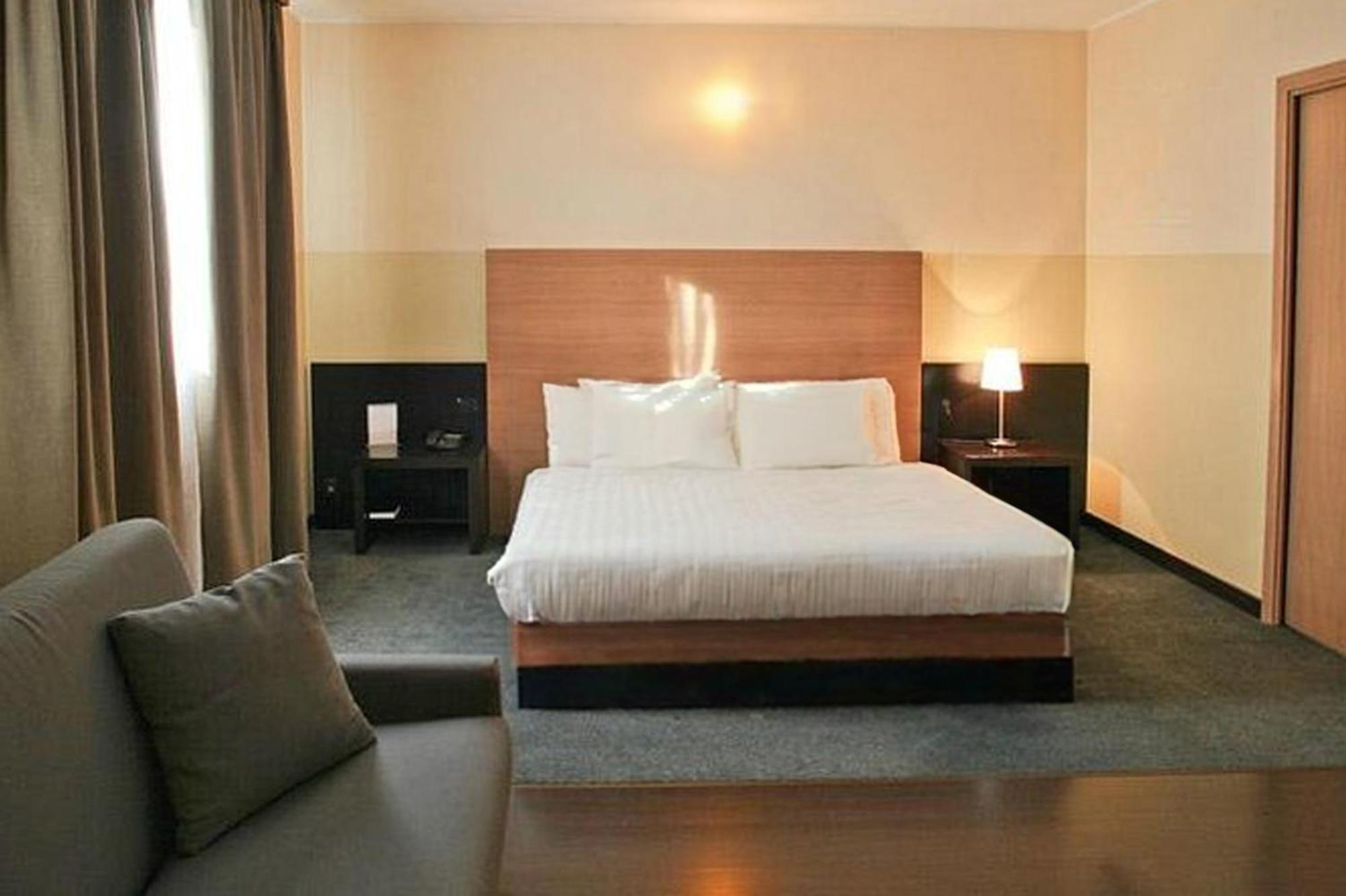 B&B Hotel Milano Cologno Studios Cologno Monzese Extérieur photo