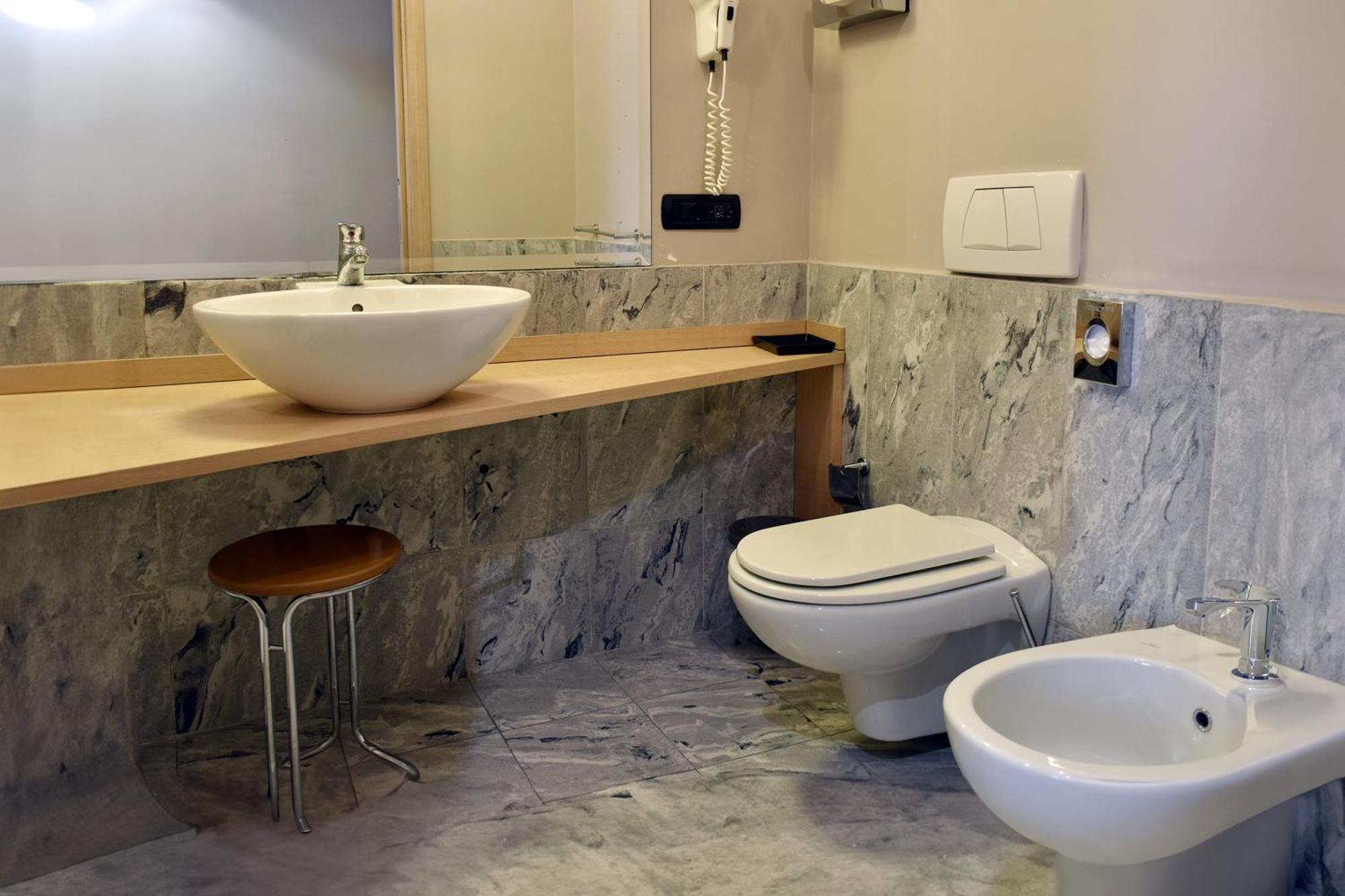 B&B Hotel Milano Cologno Studios Cologno Monzese Extérieur photo