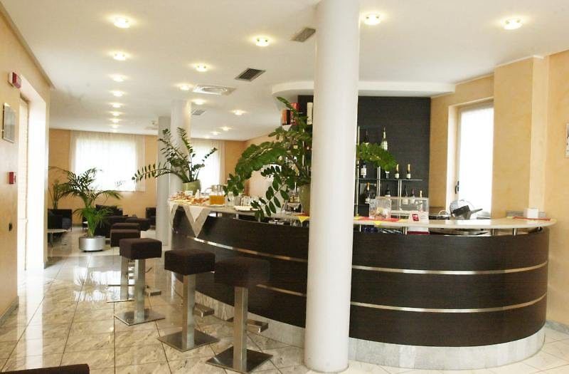 B&B Hotel Milano Cologno Studios Cologno Monzese Restaurant photo