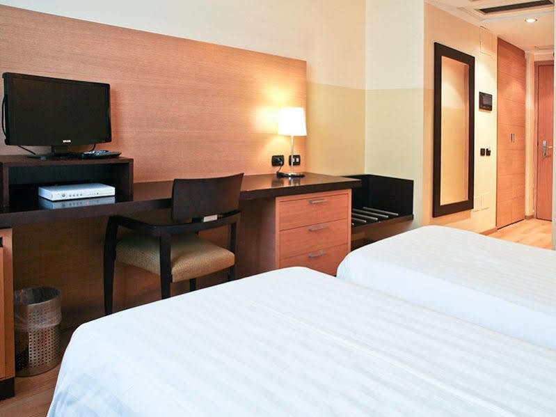 B&B Hotel Milano Cologno Studios Cologno Monzese Extérieur photo