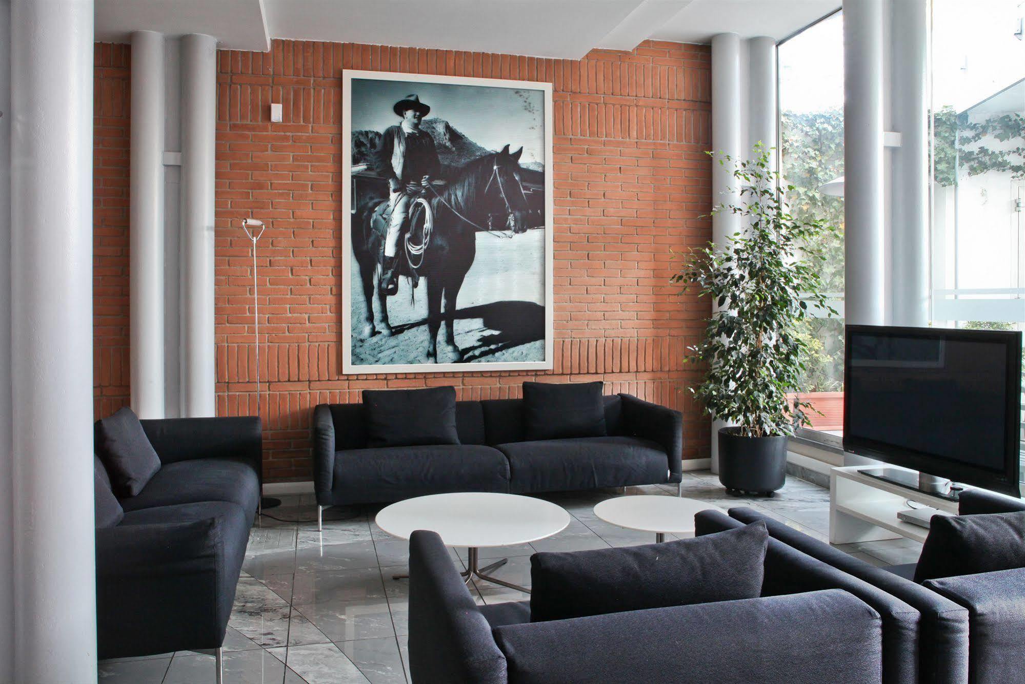 B&B Hotel Milano Cologno Studios Cologno Monzese Extérieur photo