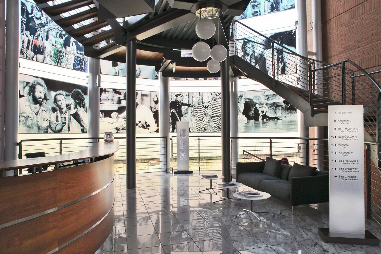 B&B Hotel Milano Cologno Studios Cologno Monzese Extérieur photo