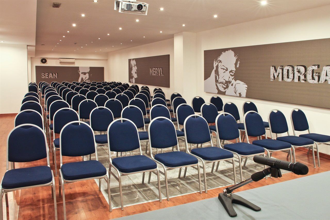 B&B Hotel Milano Cologno Studios Cologno Monzese Extérieur photo